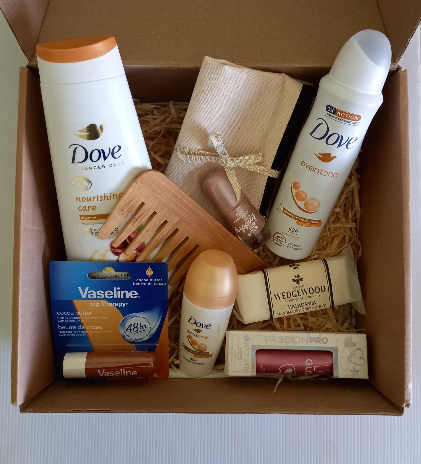 Nourishing Bath & Beauty Gift Box - Complete Skincare Pamper Set