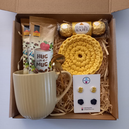 Hug In A Mug Gift Box - Perfect Gift for Her (Pink or Yellow Theme)